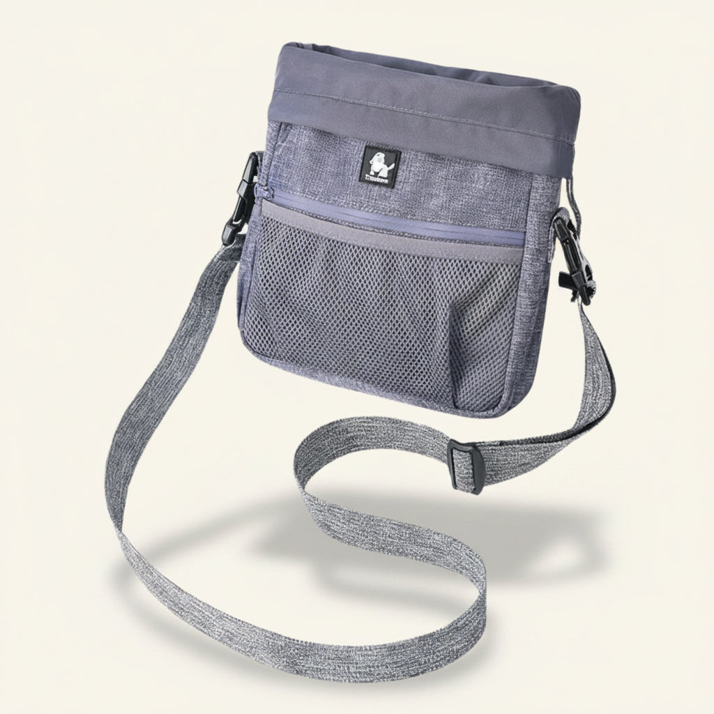 Sacoche de training pour chien Dog Rider coloris gris, vue complète
avec bandoulière